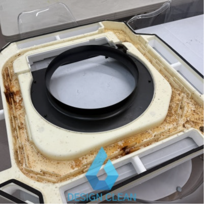 서울 송파 벽걸이 에어컨 작업 진행 - 디자인클린 가정집 가전청소